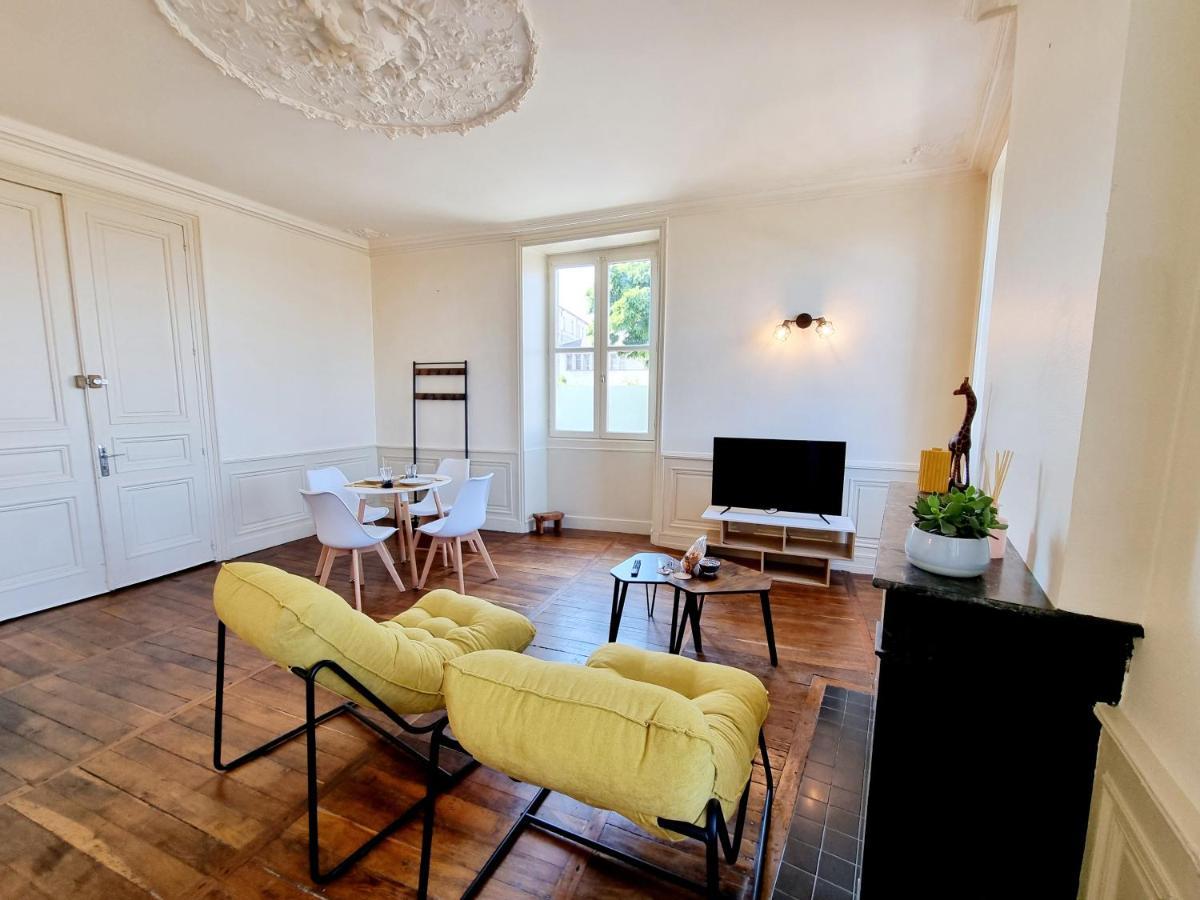 Appartamento Superbe T2 Lumineux Avec Fibre Angoulême Esterno foto